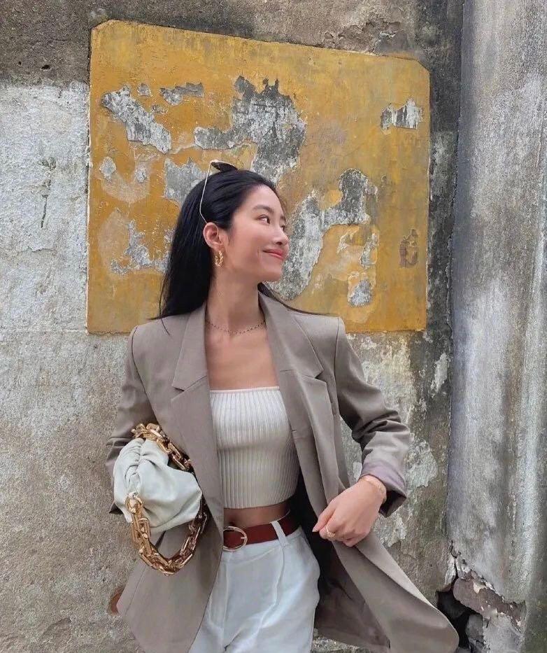 这4款包包背出去一定会被夸好看,这五款秋冬包包潮的让人心动