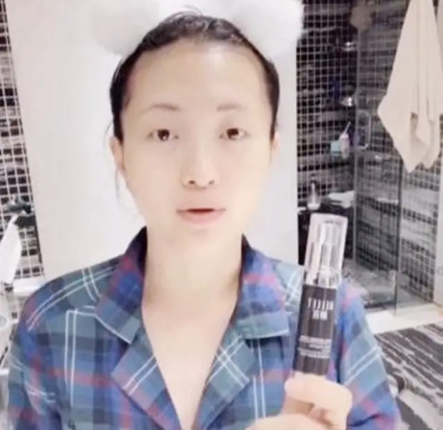 包文婧推荐护肤套装,包文婧好物推荐洗面奶