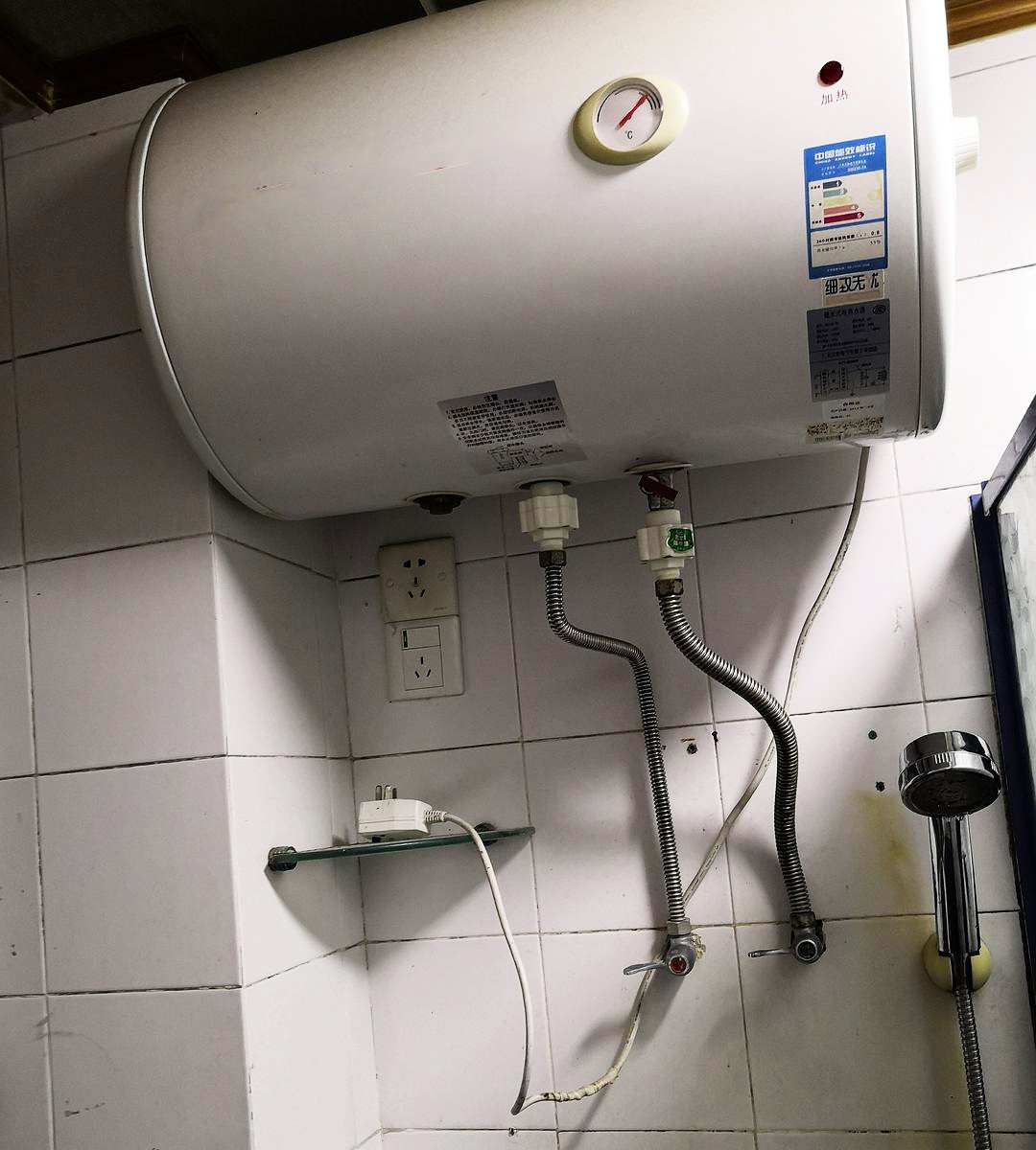 电热水器用完了要断电吗,电热水器不用时断电会坏吗