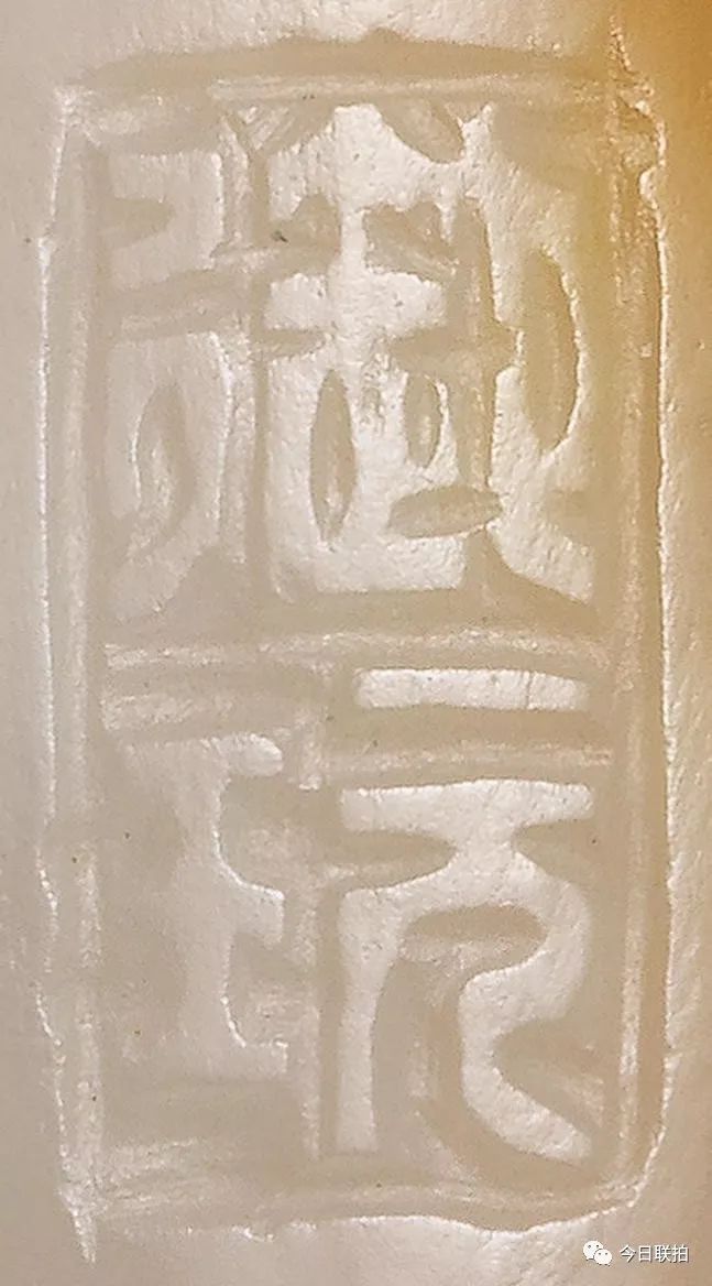 一只白玉小熊卖了670万，人家靠的是颜值！