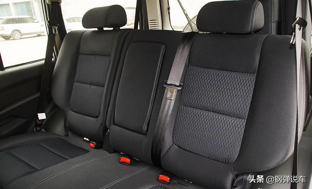 买不起丰田大霸道就开长丰小猎豹,买不起普拉多