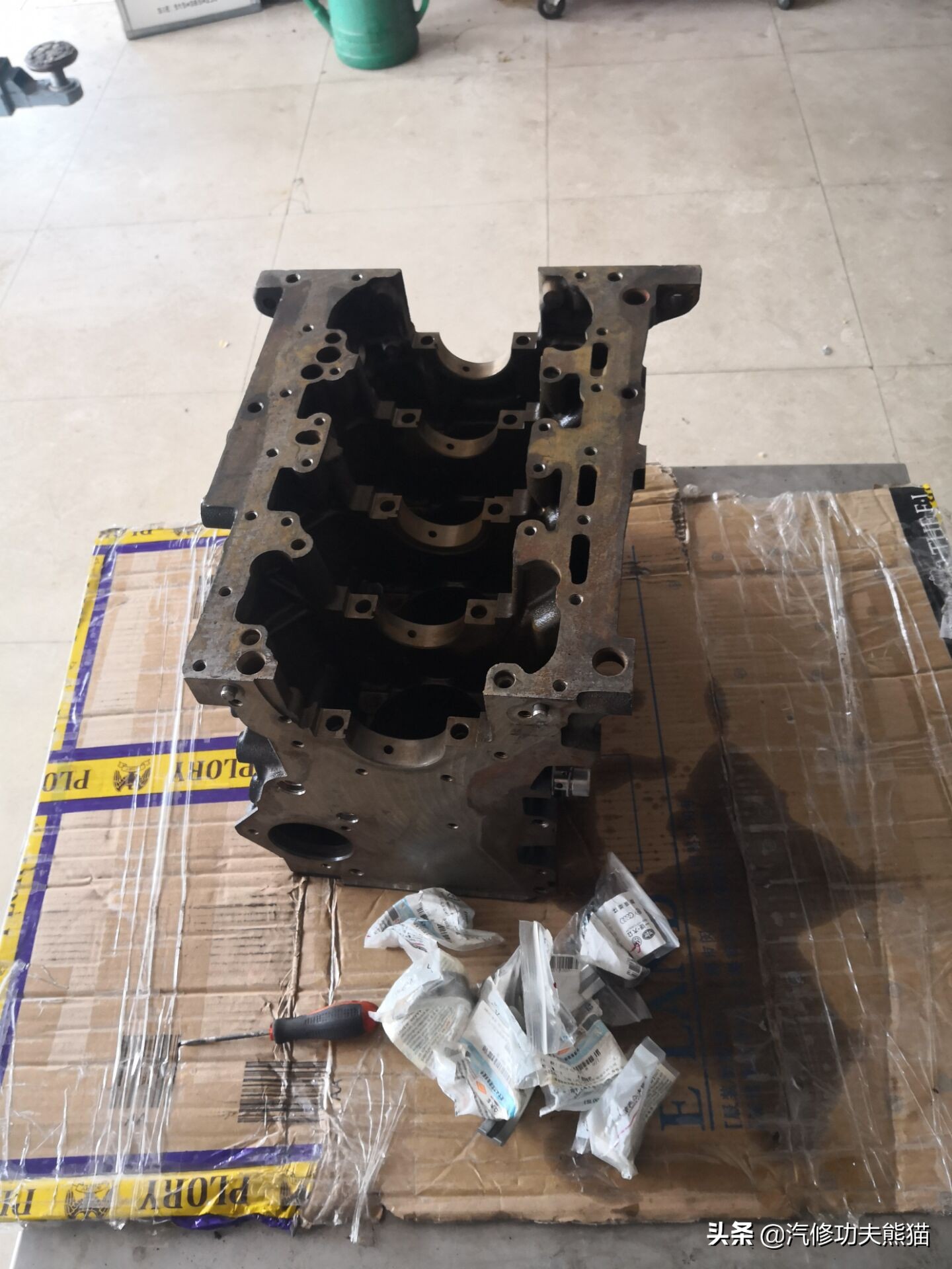 10年奥迪a6l2.0t烧机油怎么解决,10年奥迪a6l2.0t烧机油维修