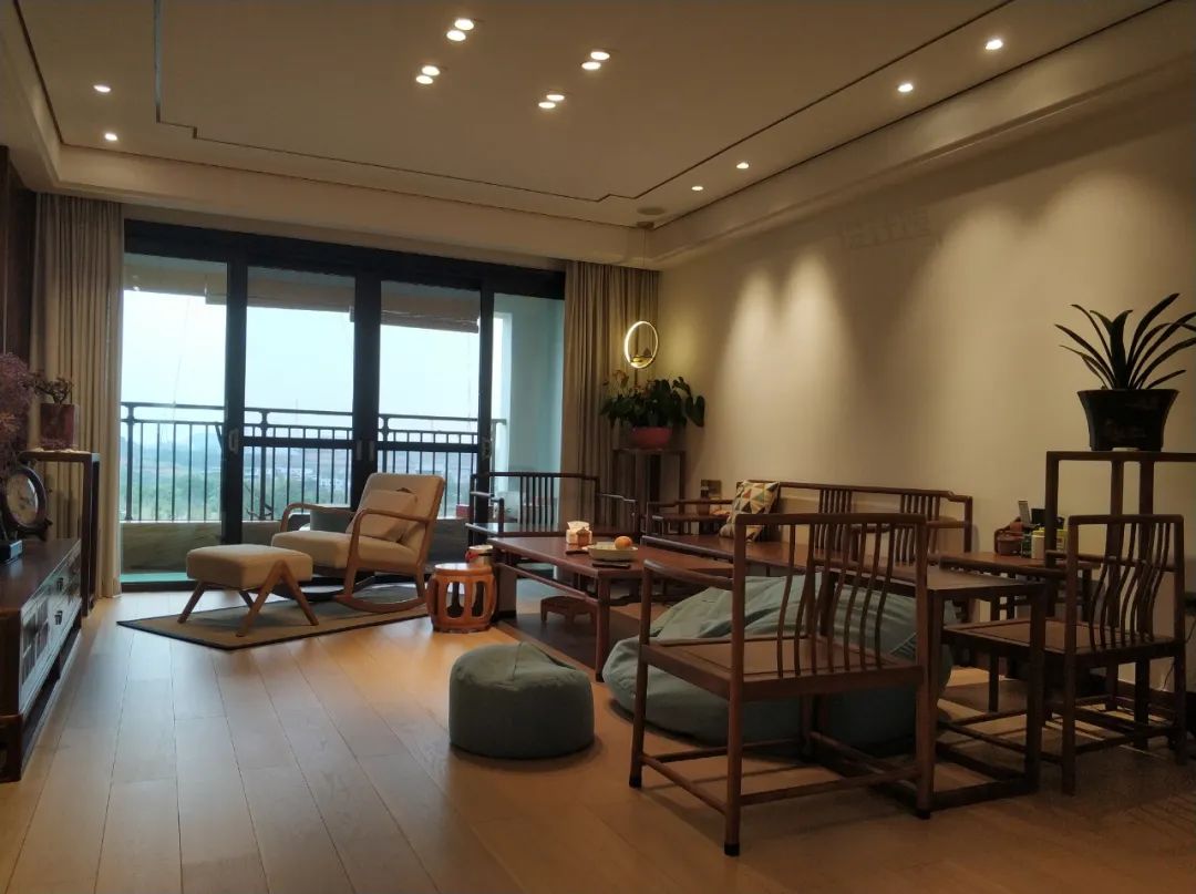 新中式和现代风格的区别,新中式风格和中式风格的区别