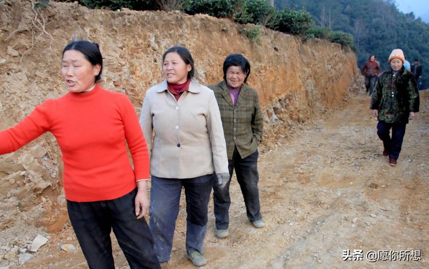 农村道路修路的最新政策,要想富先修路带来的好处