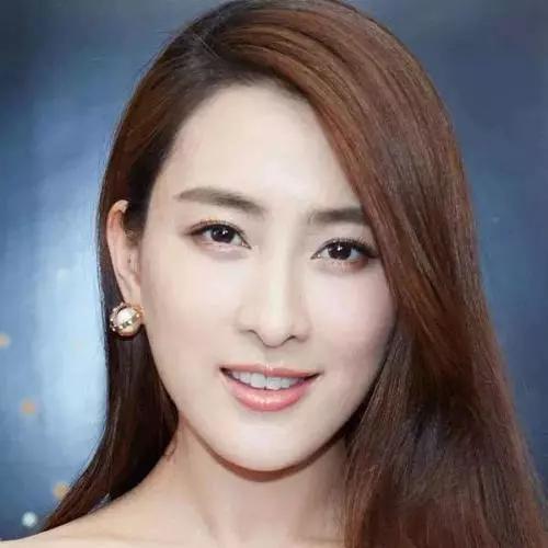 长脸该做什么样的发型,长脸发型的正确挑选方法