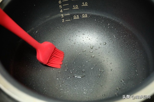 烤箱做蛋糕低糖低油,低糖蛋糕的做法烤箱