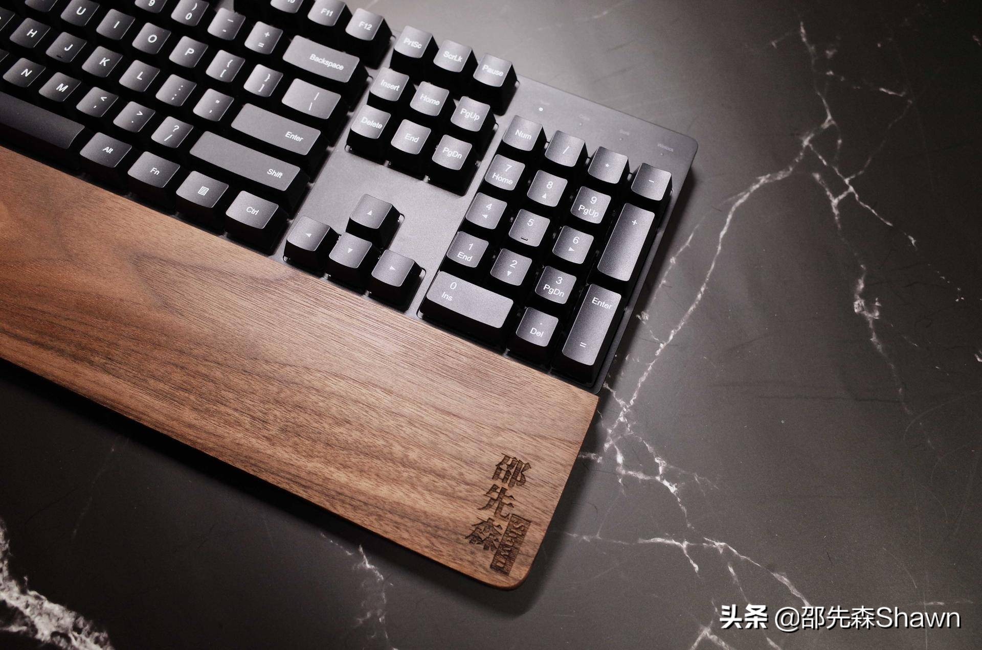 小米红轴机械键盘cherry版怎么样,小米红轴机械键盘cherry版拆机