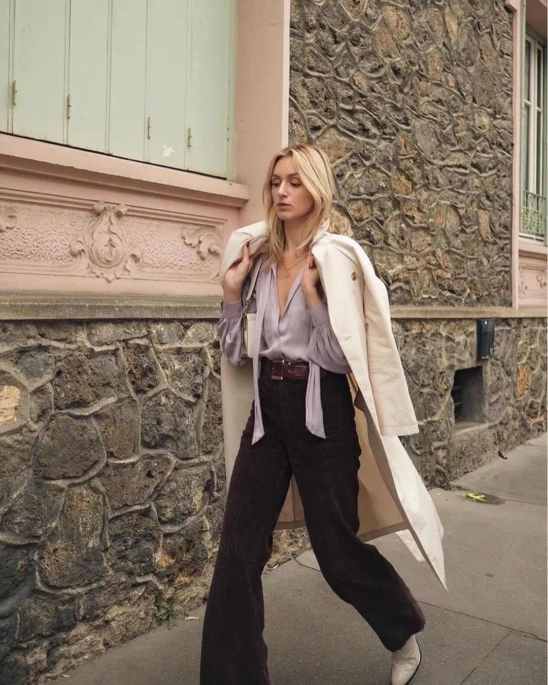 女人为什么总是爱买衣服,爱买衣服的女人有多好配音