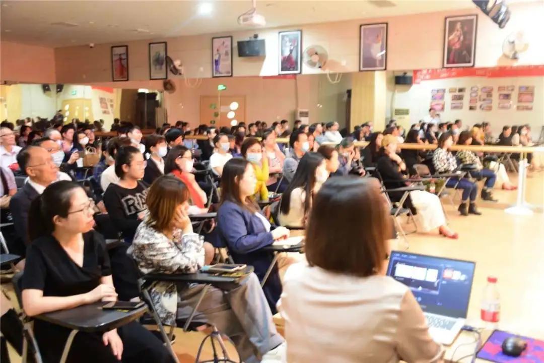 与大师同行剪辑,与大师同行音乐