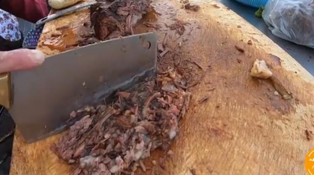 路边摊牛肉饼利润,牛肉饼10元3个