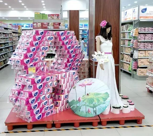 超市春游踏青创意陈列,超市创意陈列欣赏