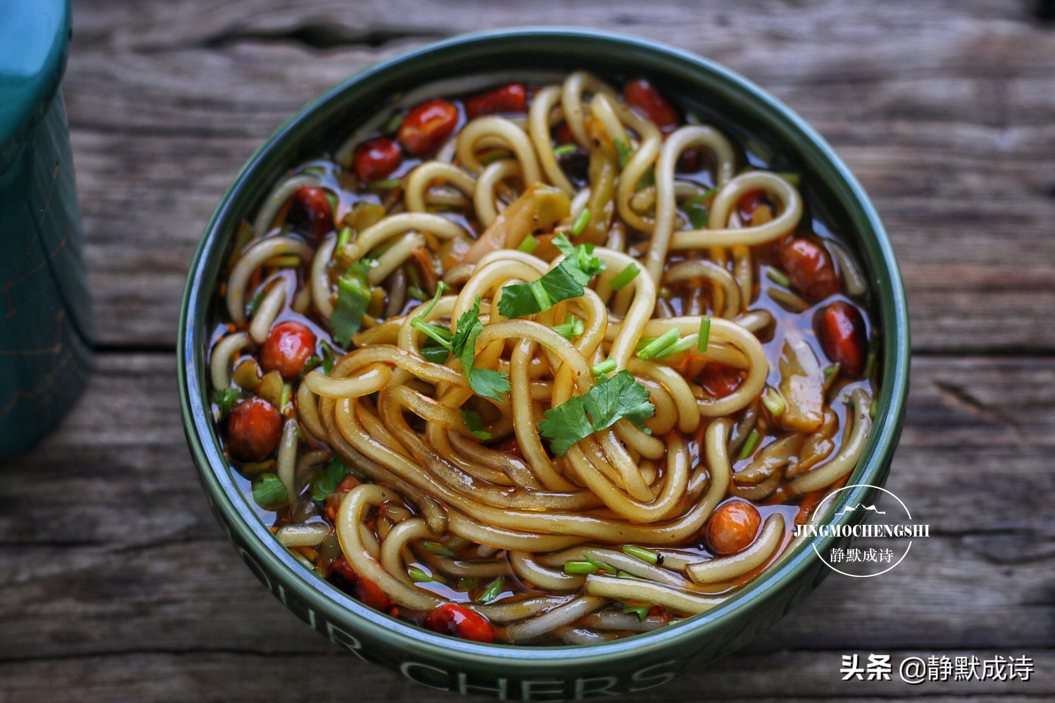 酸辣粉怎么制作需要哪些调料,酸辣粉需要什么调料怎么做