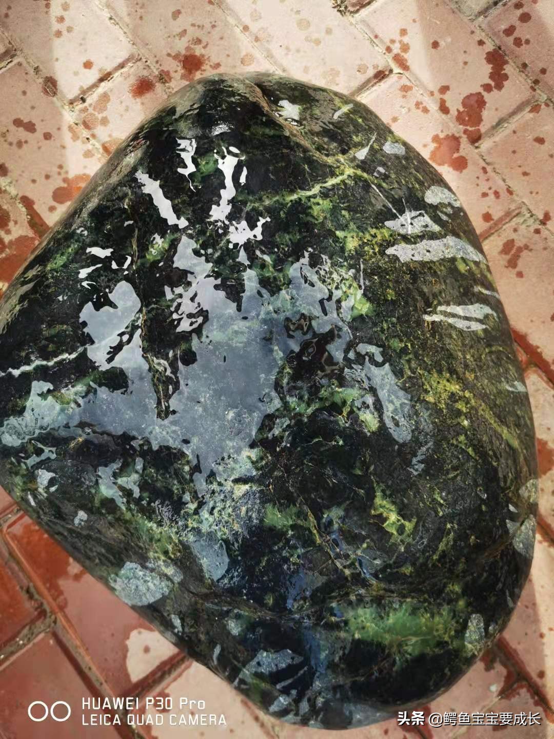 一线城市一个月生活费2000奢侈吗,月生活费1500元适合生活的地方