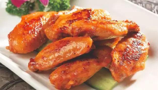 小成本创业做什么小吃,小本创业项目最火的小吃项目推荐