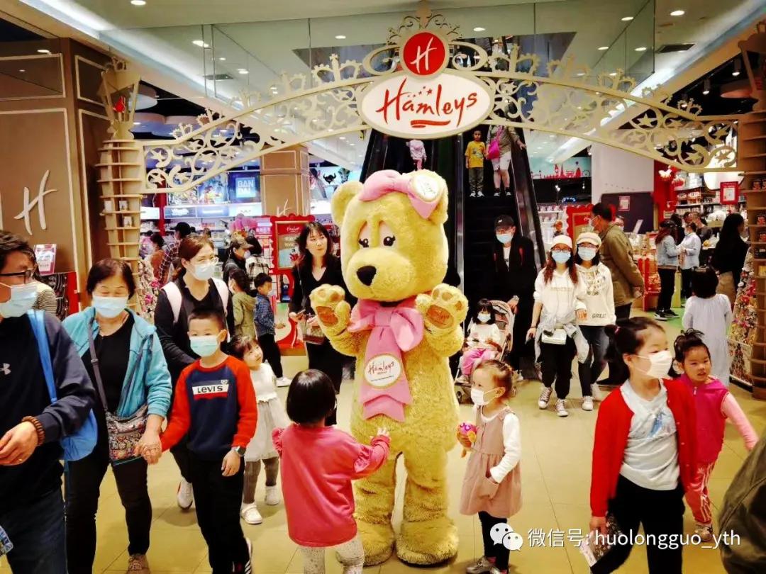 南昌王府井购物中心人气,昆明市中心王府井人气