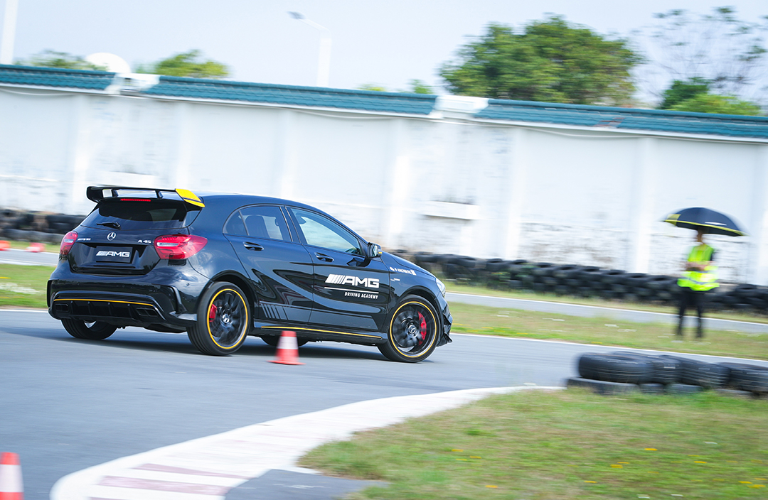 AMG驾驶学院珠海站,来自“忠实铁粉”的七千字心得报告
