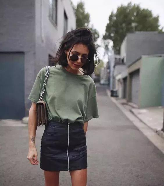 可盐可甜短发女生超a系穿搭,韩系风可盐可甜短发超美造型