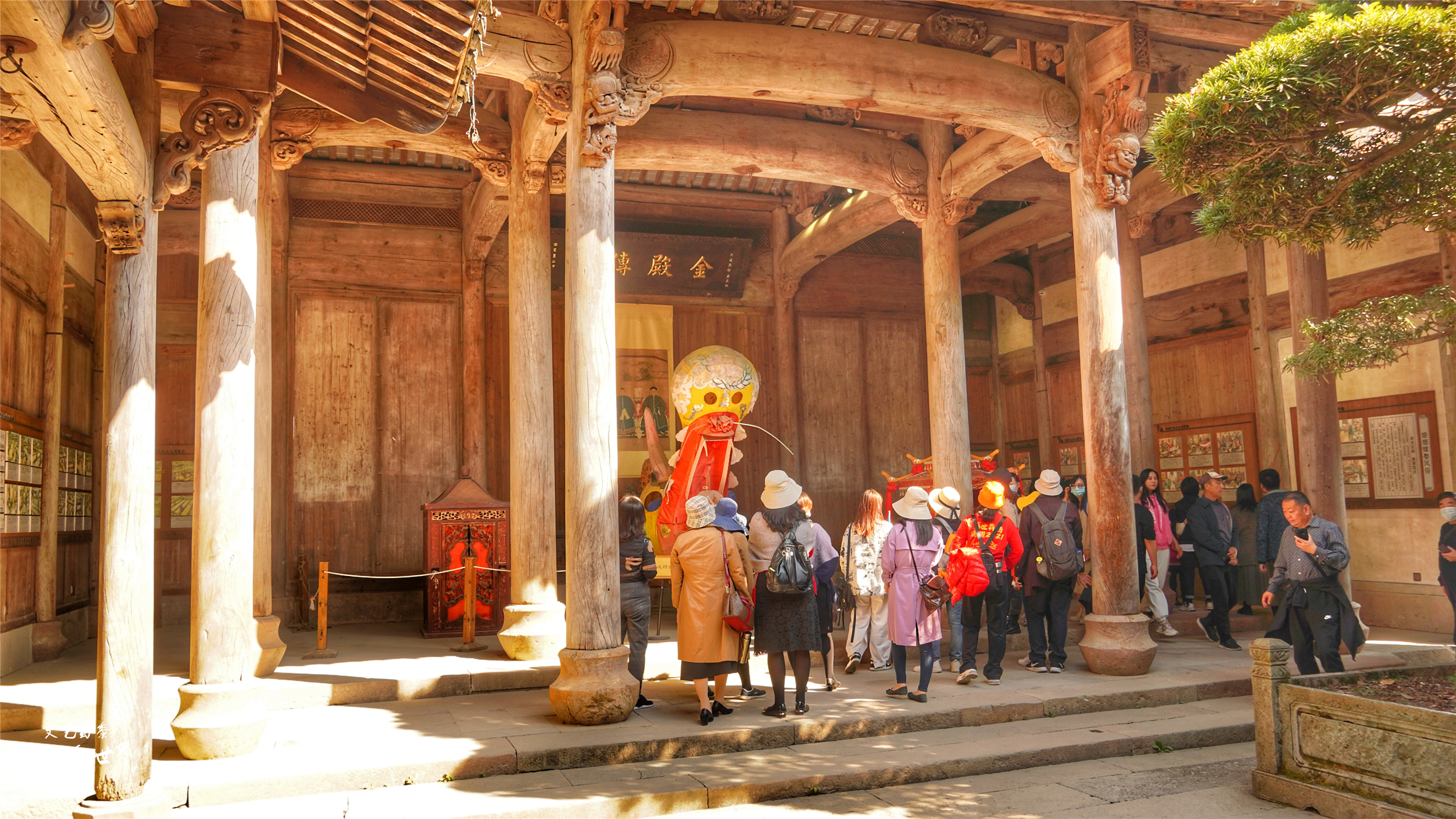 篁岭人山人海,江西婺源篁岭景区怎样玩最好