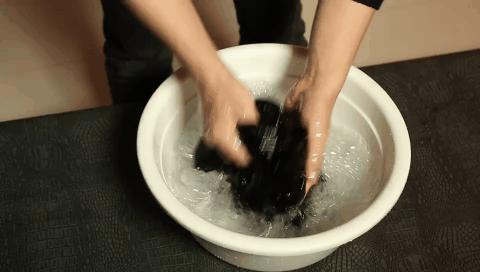 郎朗吉娜种草的抗菌薄暖衣好穿吗？150斤小哥“*躏蹂**”结果惊人