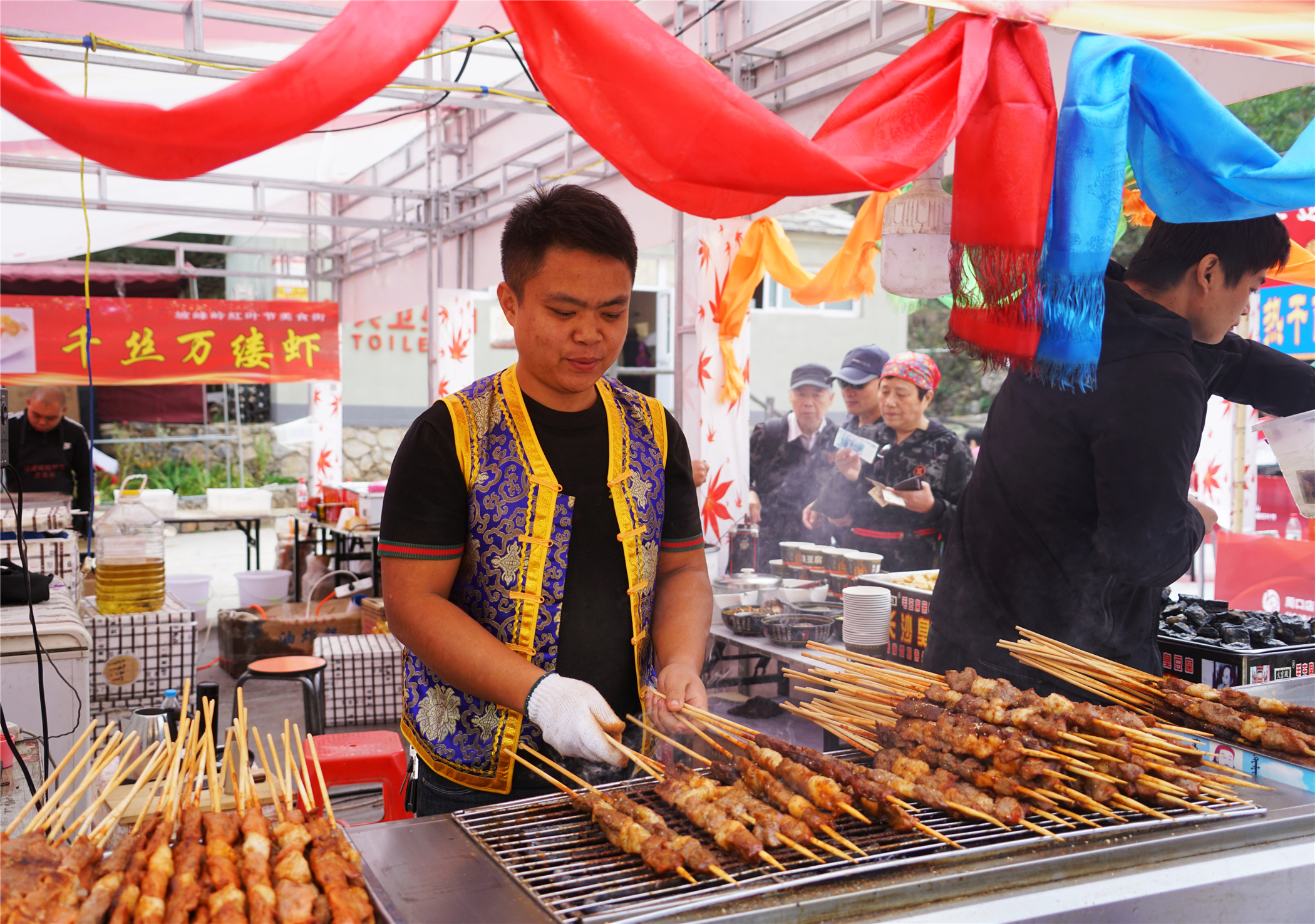 赏红叶最佳目的地,房山坡峰岭红叶最佳观赏