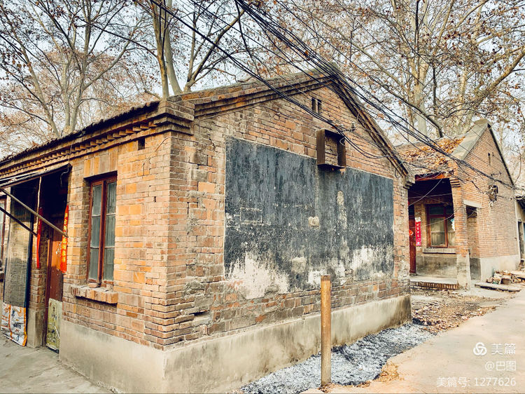 新安老家怀旧行，洛玻砂岩矿成为历史，洛阳水泥厂辉煌不再