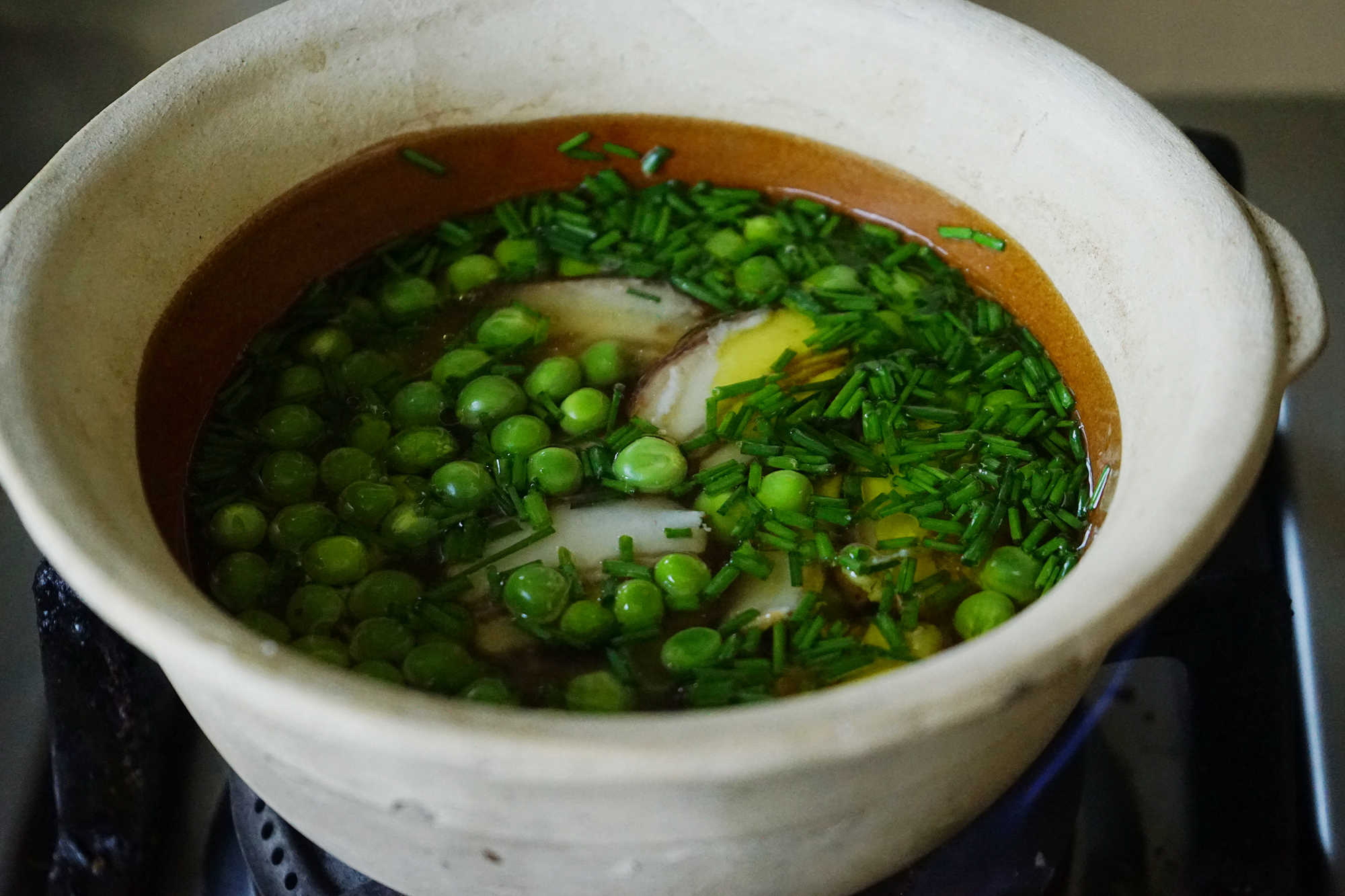 米饭咋吃最好吃,米饭这样吃真过瘾简单美味又快速
