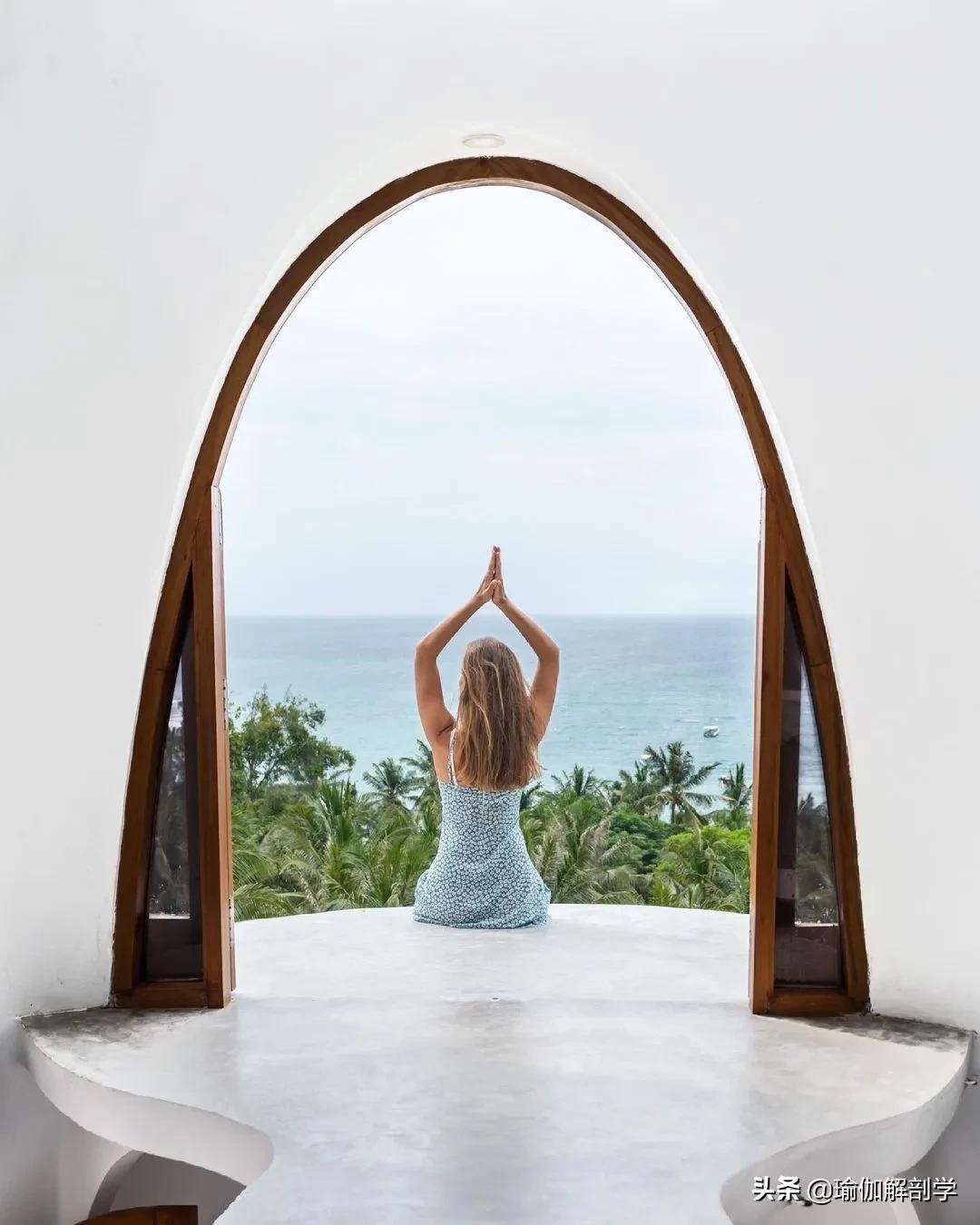 瑜伽打卡早安图片真实,瑜伽0基础打卡第一天