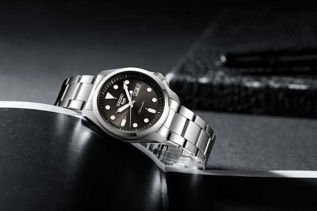 机械表入门级热门手表,精工入门机械表推荐