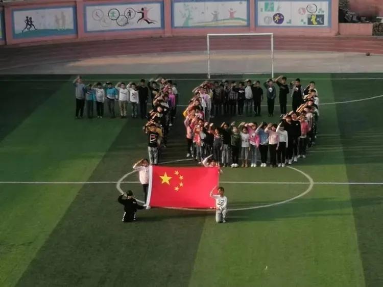 元旦特刊:渑池县教务系统2019立德之作2020树人新篇