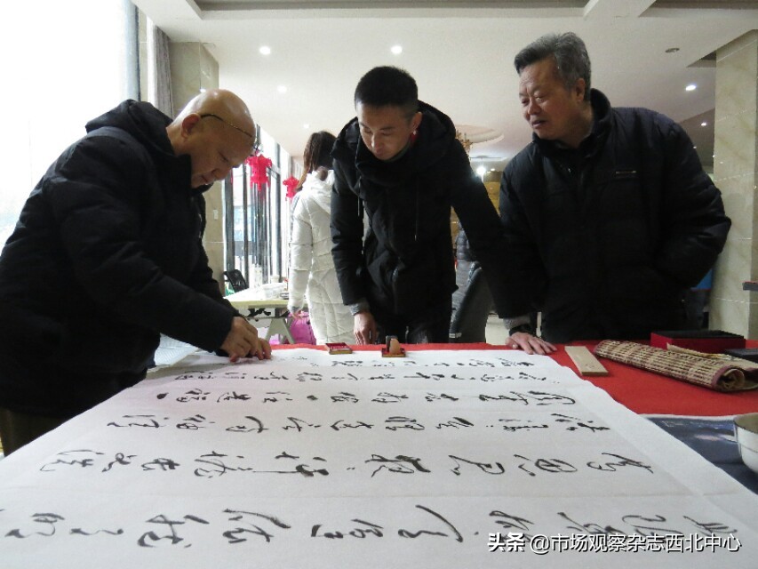 物业迎新春送对联活动,物业新春送春联