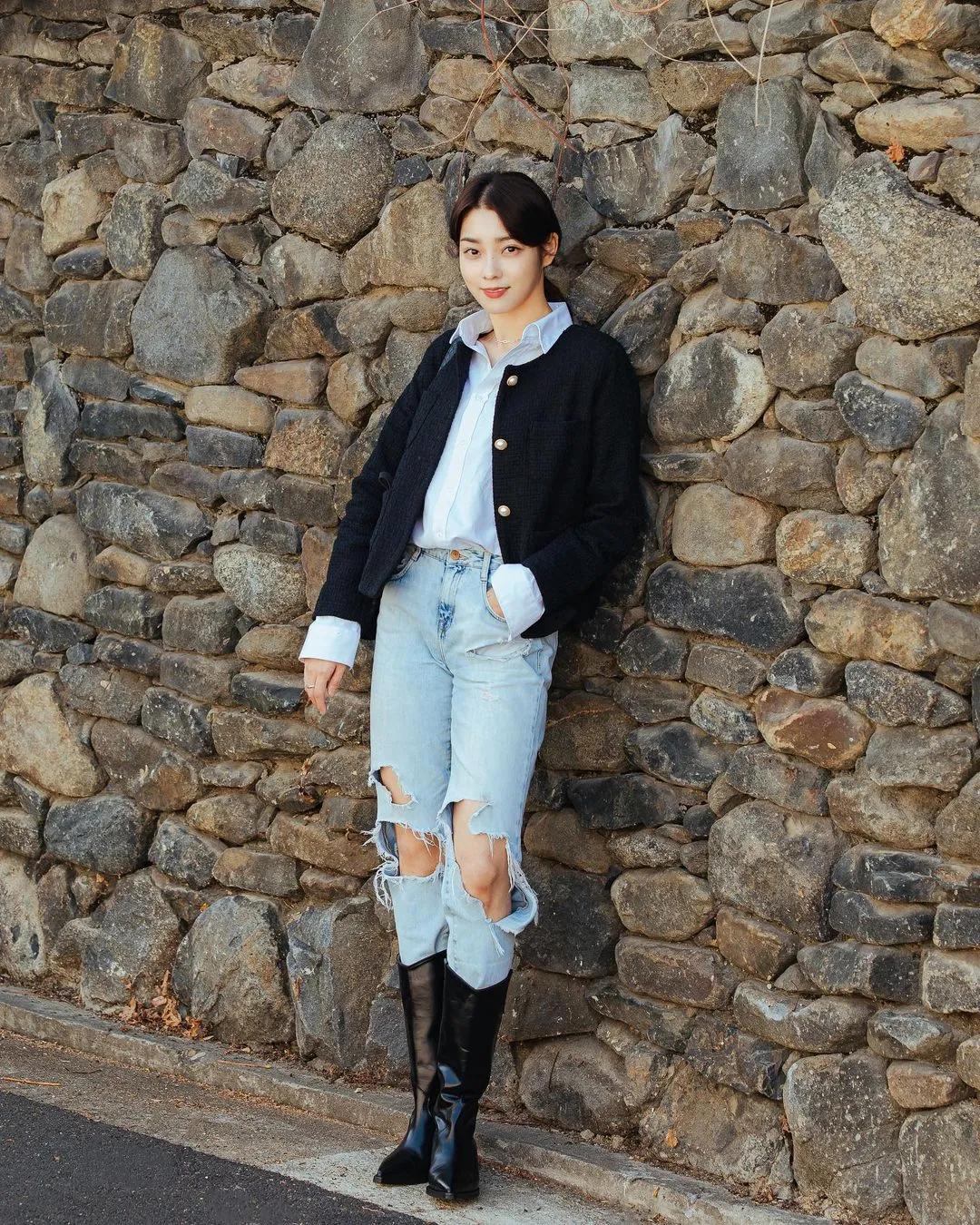 大冬天别露脚踝今年流行怎么穿,秋冬不要再露脚踝了