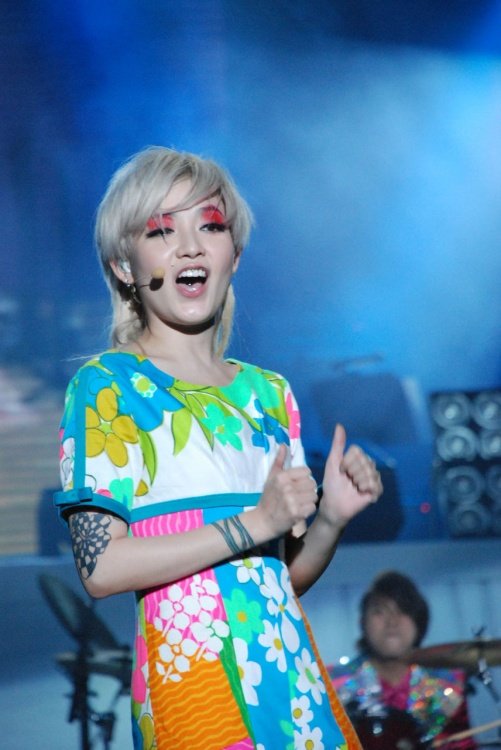 范晓萱怎样走出抑郁,范晓萱42岁却仍有24岁的少女感