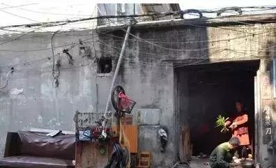 承载遂宁人60余年记忆的锦华纺织厂，愿你浴火重生