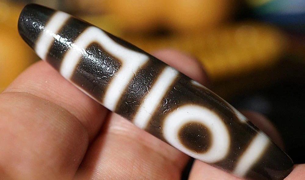 半透明的天珠它是怎么制造出来的,红色天珠透明是真的天珠吗