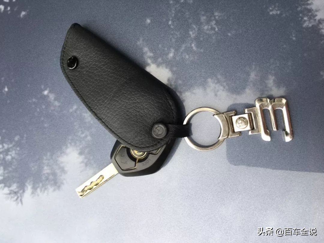 318i跟320i有什么区别,318i和a3哪个好