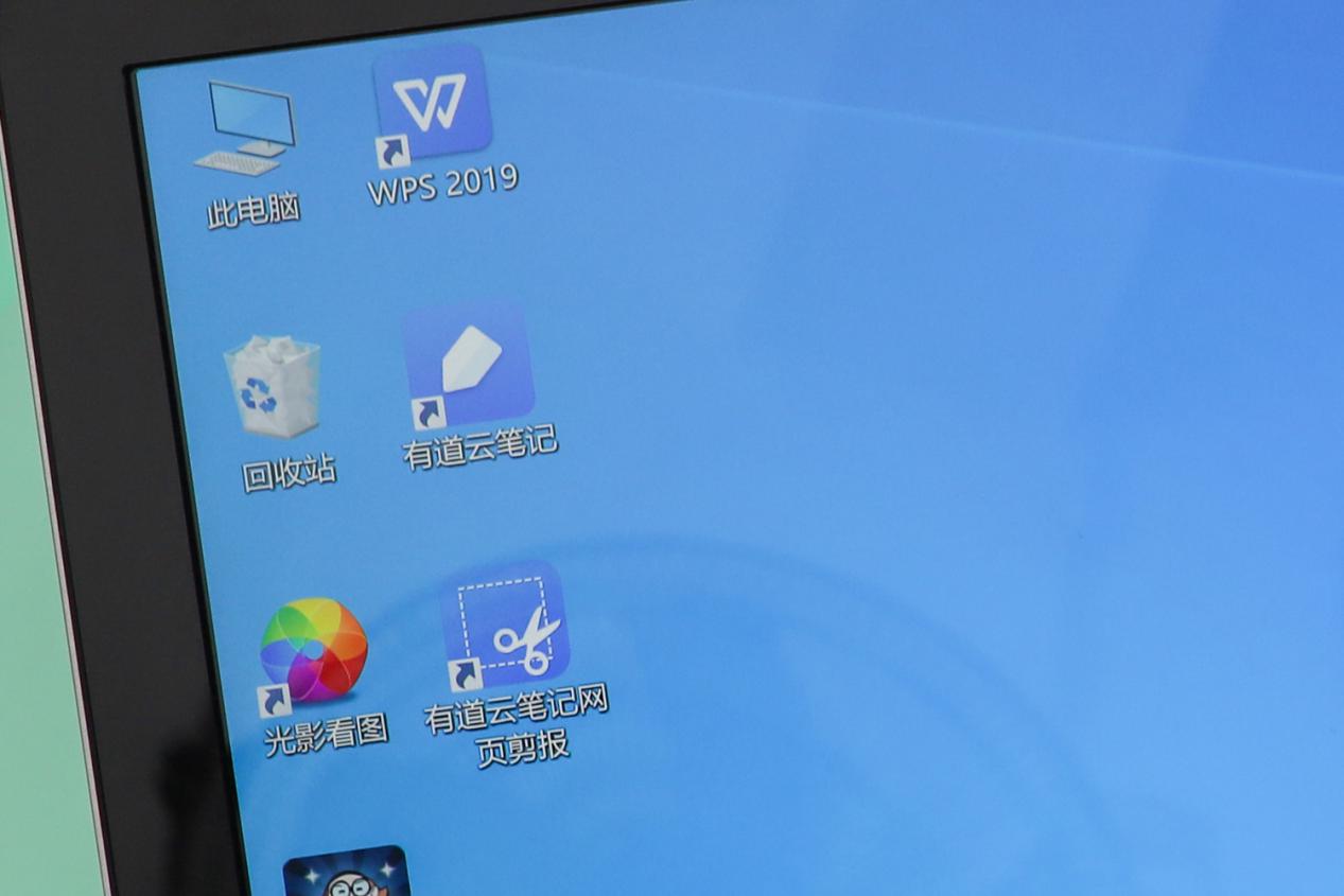 网课不翻车!把手里的iPad砸了吧,千元级3K分辨率笔记本不香?