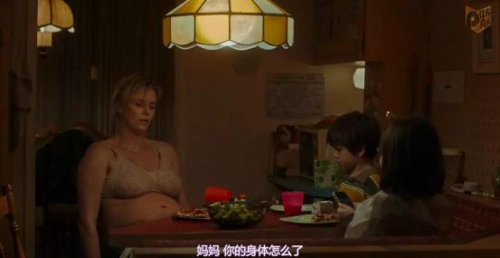 女本柔弱为母则刚是夸赞吗,女本柔弱为母则刚搞笑视频