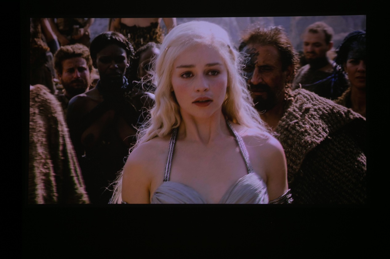 坚果j9白天测试,坚果j9幕布