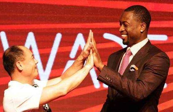 李宁韦德续约,李宁和奥尼尔签约多少年