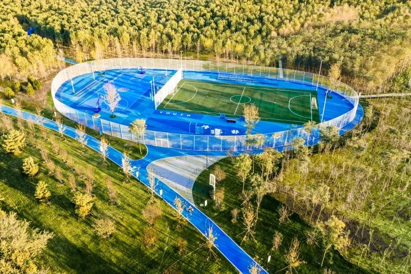 绗涗笢鑷诲搧浜戞箹鍗侀噷,绗涗笢鑷诲搧