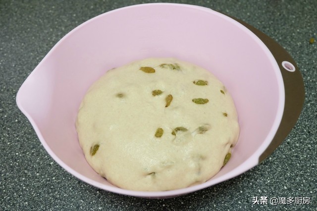 无糖无黄油面包怎么做才好吃,低糖低油面包做法