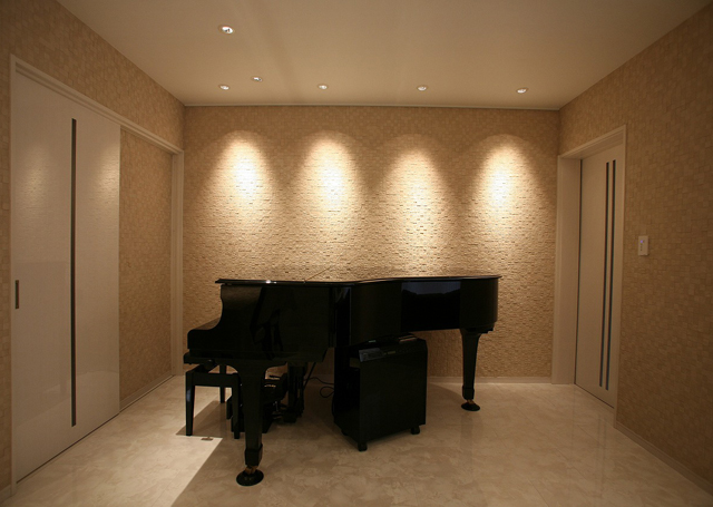 日本钢琴品牌YAMAHA和KAWAI的终极比较，超全面！