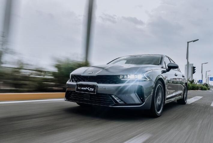 2020款起亚k5凯酷全方位分析,2020款起亚k5凯酷1.6t测评