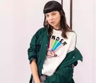 摩都推荐这样穿太太太撩人了，让你C位整个春夏