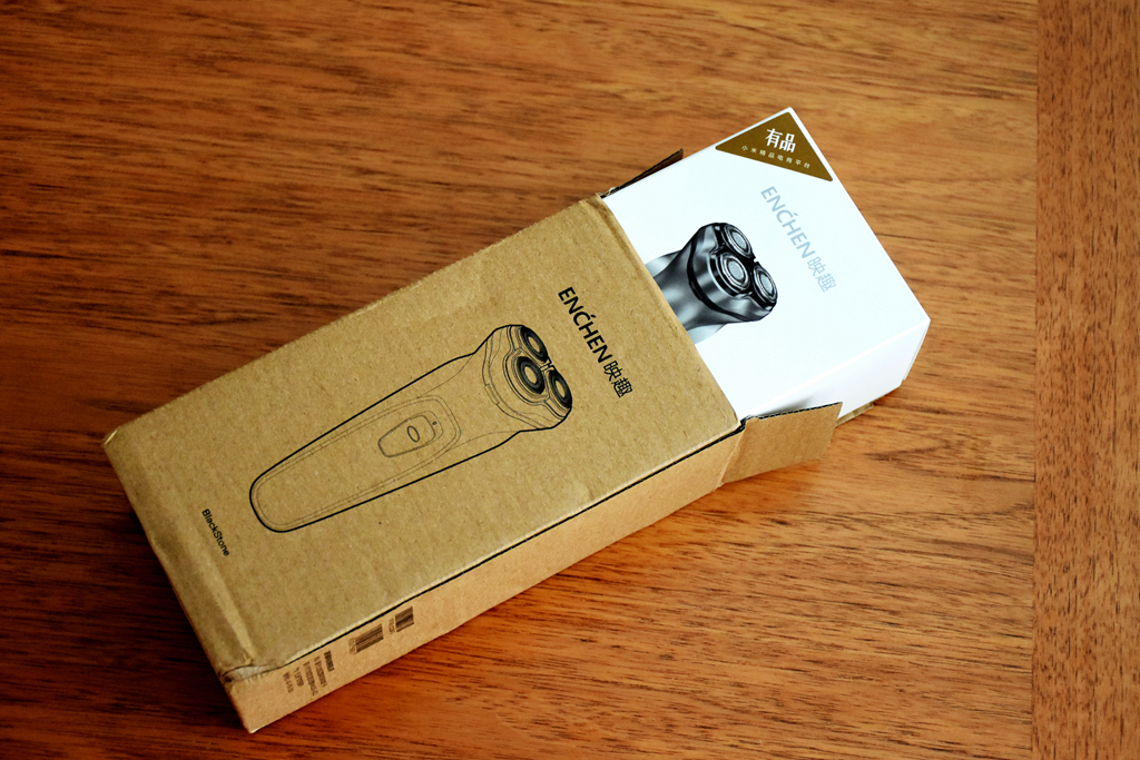 映趣剃须刀黑色和银色区别,真香剃须刀评测