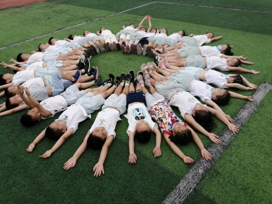 看幼儿园老师怎么教育孩子的,幼儿园开设幼小衔接课程通知