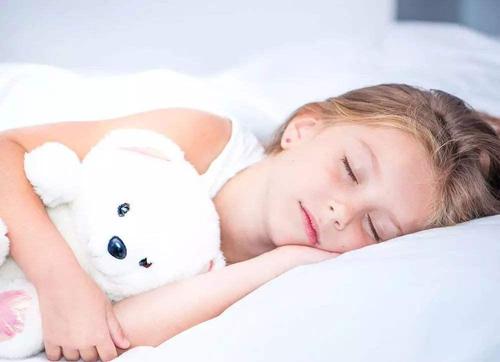 把握好女孩身高猛涨关键期，爸妈注意这几点，孩子轻松长高更健康