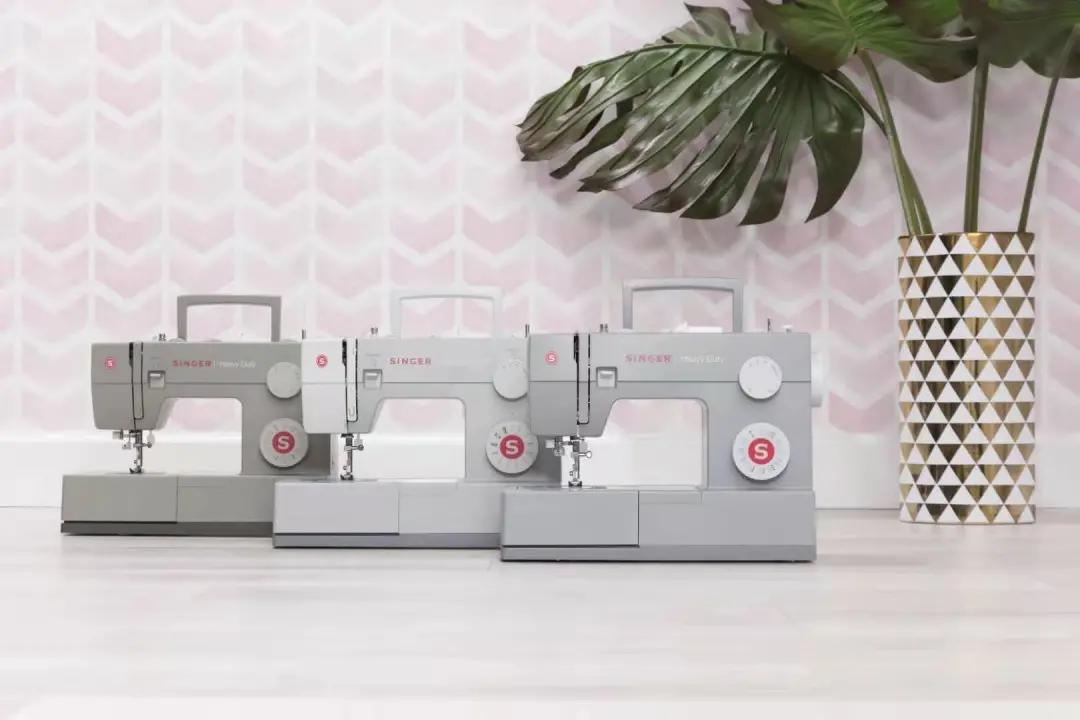 恨不能把她的芭比娃衣穿上自己身上......