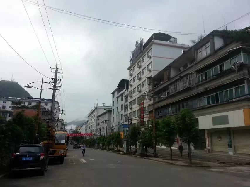 贡山到福贡几个小时,福贡到贡山有班车吗