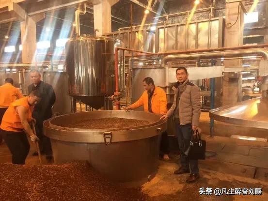 |湘酒记忆|一座城·一瓶酒|益阳小曲洗码头……